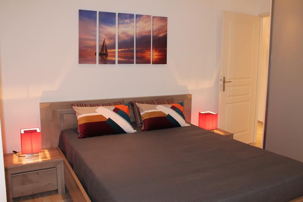 Les Appartements Du Port โบนิฟาซิโอ ภายนอก รูปภาพ